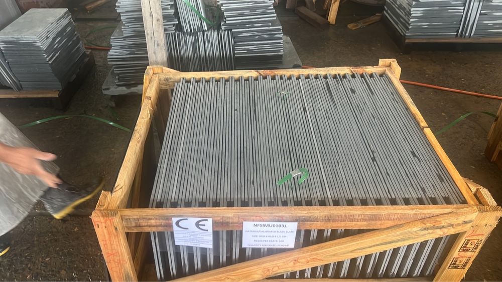 Ardósia “Xisto” Piso, Fachada,Telha Cores Preto Cinza