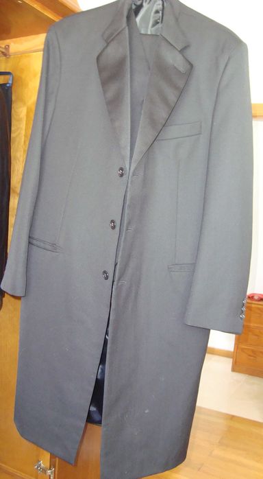 Traje académico [homem]: novo, limpo, bom preço!