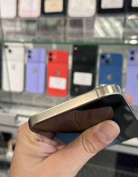 iPhone 15 Pro Max, 512 ГБ, SIM + eSIM