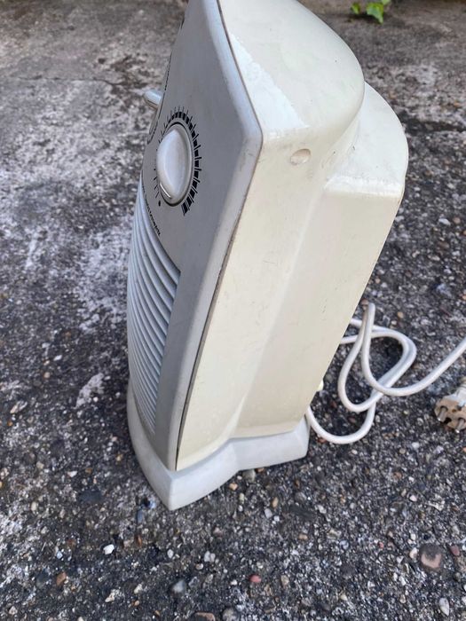 Aquecedor branco Ewt