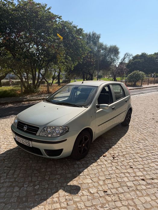 Fiat Punto 2004 automático