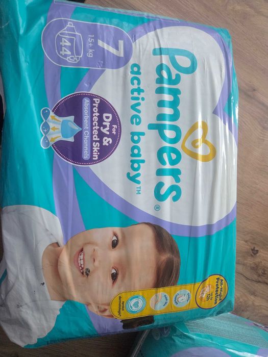 Pampersy acive baby