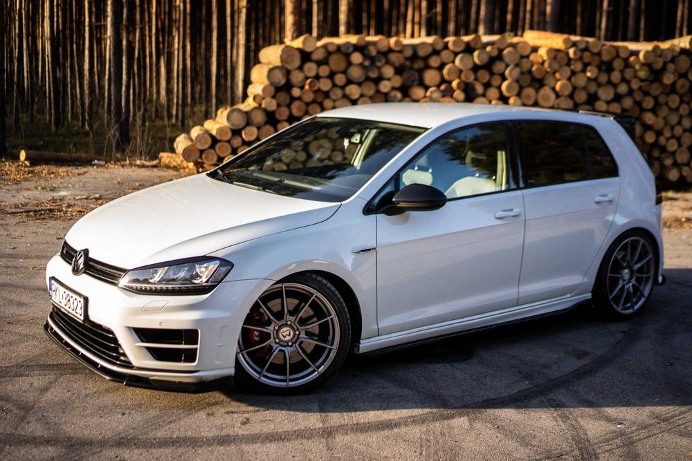 Volkswagen Golf 7R DSG 4Motion 365km