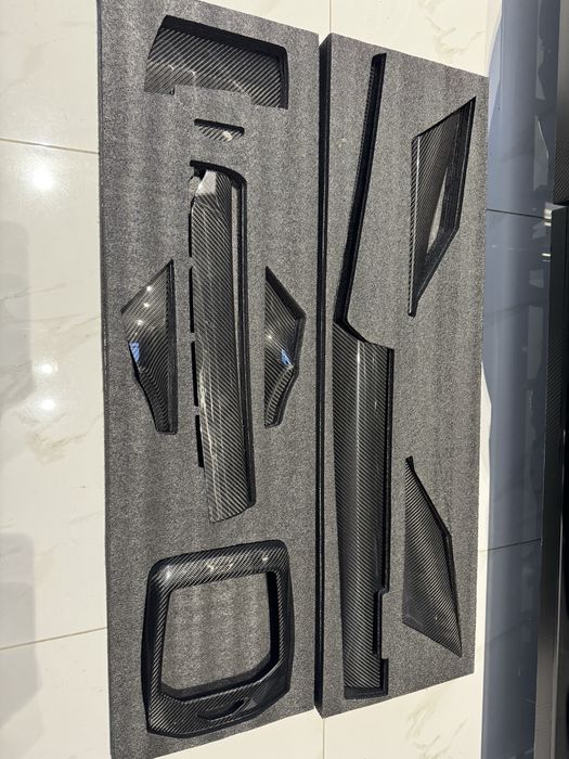 Карбоновые элементы в салон для BMW 5-Series G60 2024+ Накладки