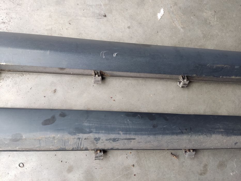 Opel Insignia A Country Tourer Próg lewy prawy listwa progowa