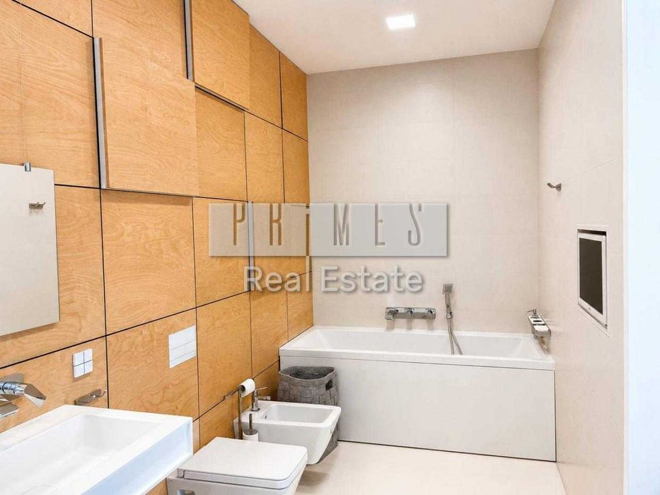 Продаж 5-кімнатної квартири 200 м² ЖК Тріумф, Печерськ, вул. Звіринецька