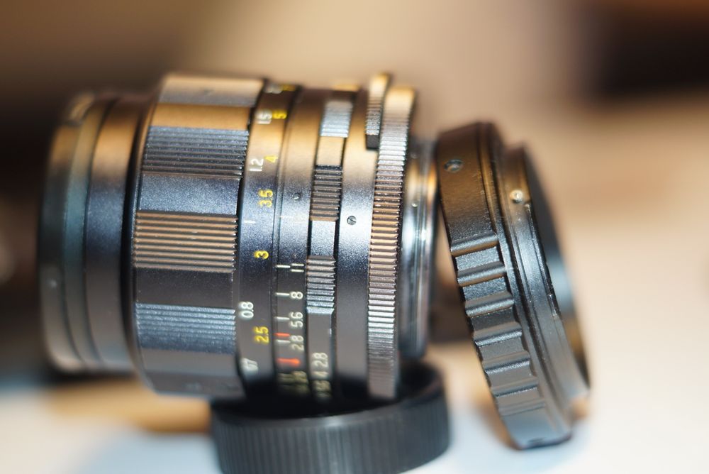 Soligor f 2.8 35mm filtr UV