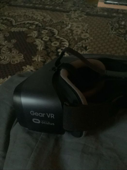 VR-окуляри Samsung Gear VR (Powered by Oculus) — Ідеальний стан!