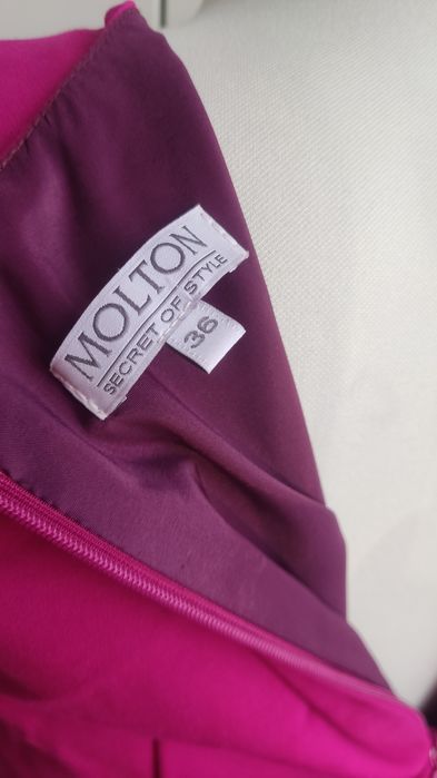 Molton sukienka z plisowanym + błyszczących koralików 36 38