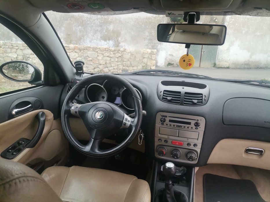 Alfa Romeo 147 1.9JTD — photo 4