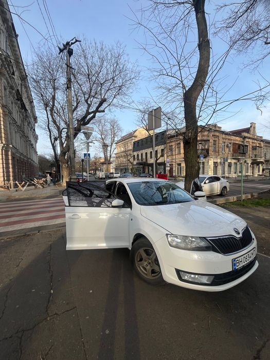 Шкода Рапід 2013