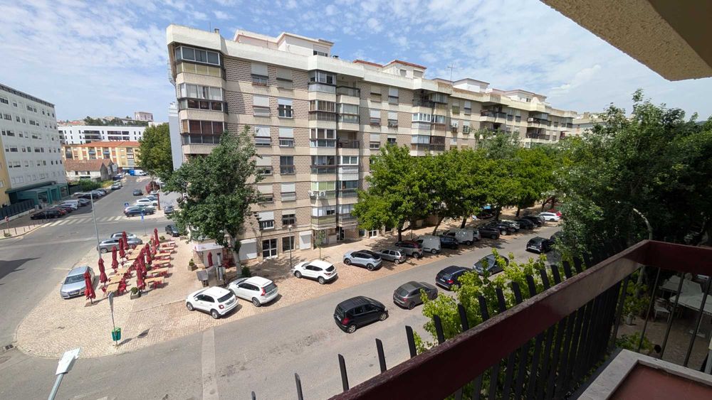 Vende-se apartamento T5 em Setubal