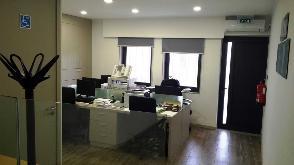 Arrenda-se - Escritório Rua Almirante Candido dos Reis