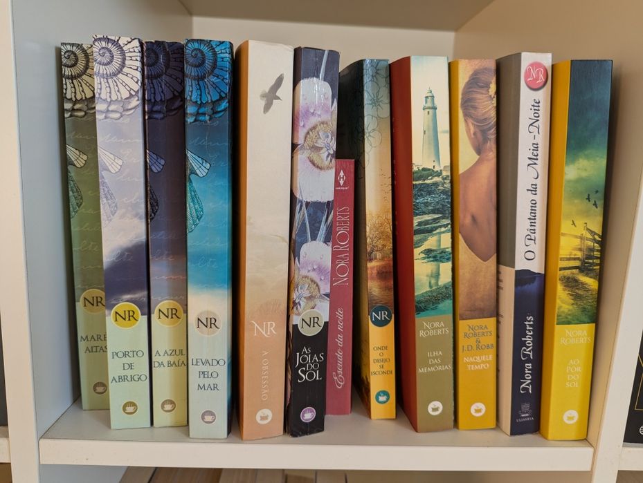 Livros da Nora Roberts e J.D.Robb