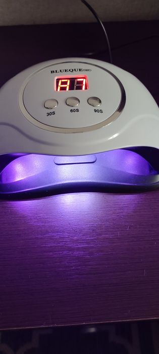 Манікюрна Лед-лампа