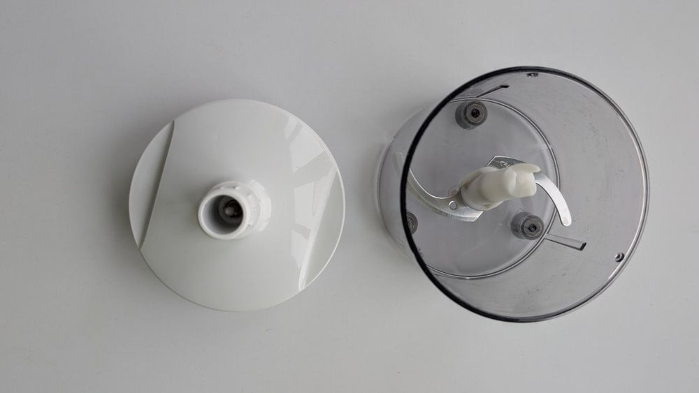 Комплектуючі аксесуари Bosch ergomixx 800w ніжка, вінчик, подрібнювач