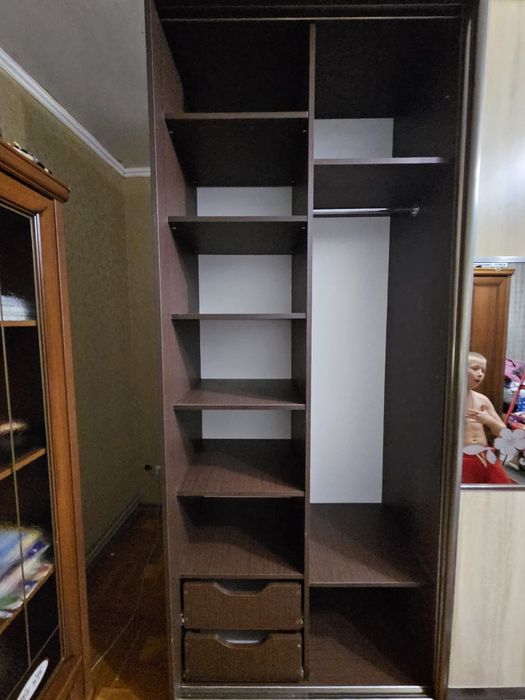 Продам шафу купе.