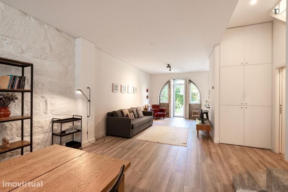 Casa com 3 quartos - localizado em Ramalde Porto