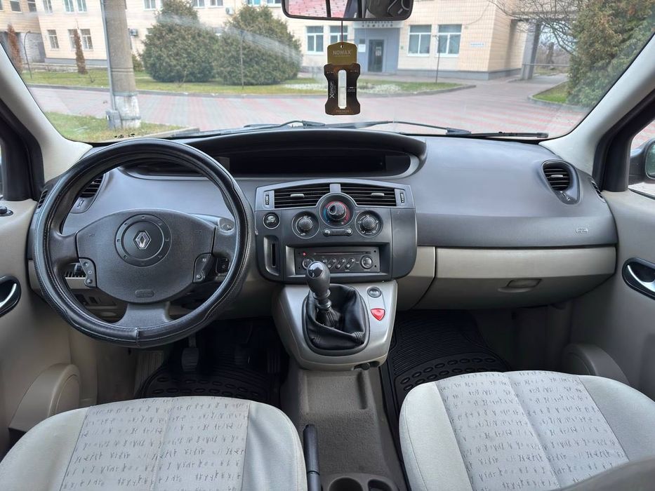 Renault Megane Scenic 2005