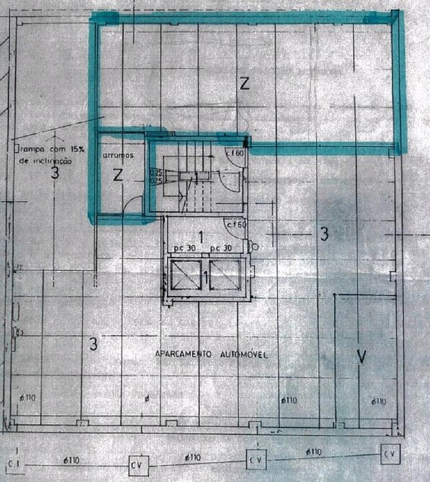 Box Fechada 50m² - 3 carros - Vilar do Paraíso