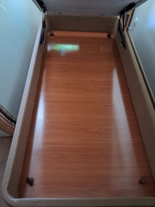 Cama sommier de solteiro