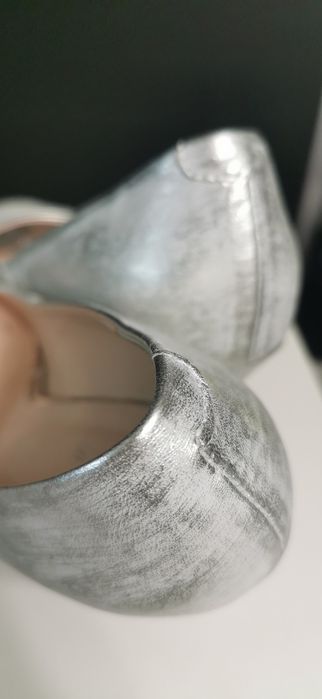 Wojas szpilki 38 skóra