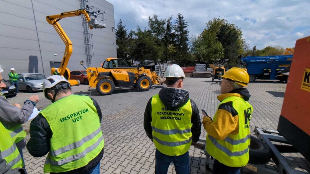 Szkolenia i egzaminy UDT oraz IMBiGS – Zdobądź uprawnienia!