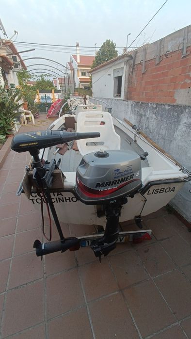 Barco  com 2 motores ideal para pesca