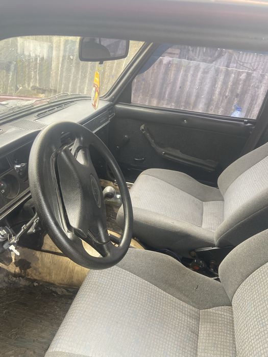 Продам ваз 2105 хорошее состояние