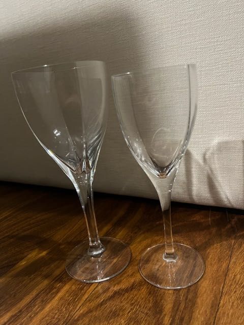 12 copos de cristal de água e 12 copos de cristal de vinho