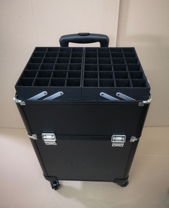 Kufer kosmetyczny na rolkach duży