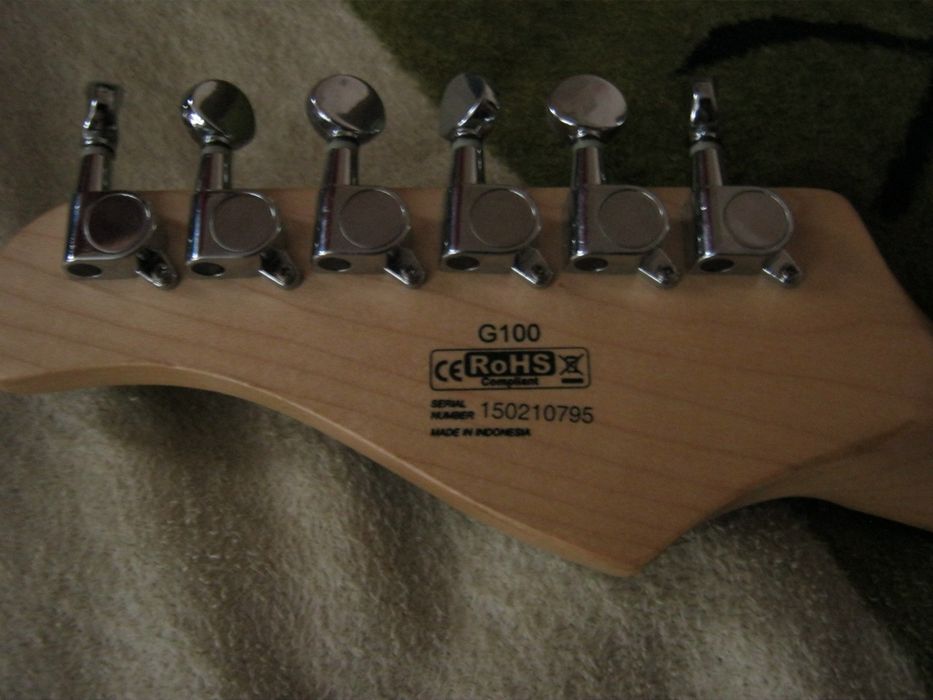 Єлектрогитара  Cort g100