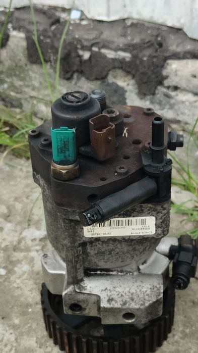 Клапанна кришка в гарному стан Hyundai Terracan 2.9 j3 Carnival карнав