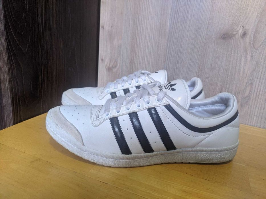 Кроссовки кожаные Adidas