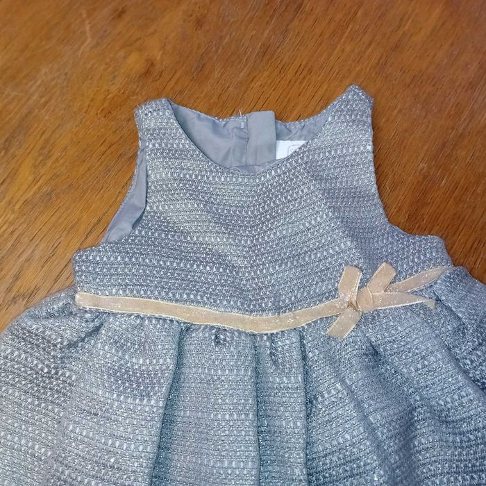 DZIEWCZYNKA - sliczna  szara  sukienka na podszewce -rozmiar 74cm