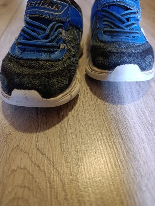 Кросівки і макасини для хлопчика