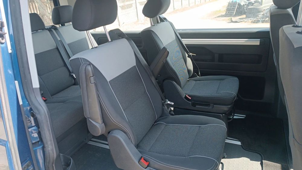 Volkswagen Multivan Vw Multivan T5 Lift 140 km