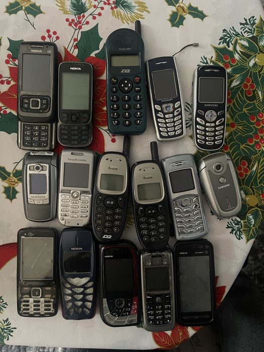 Кнопочні Телефони на запчастини