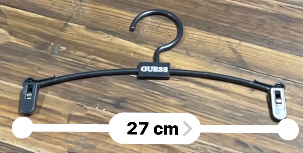 Plastic Hangers64585176507779123