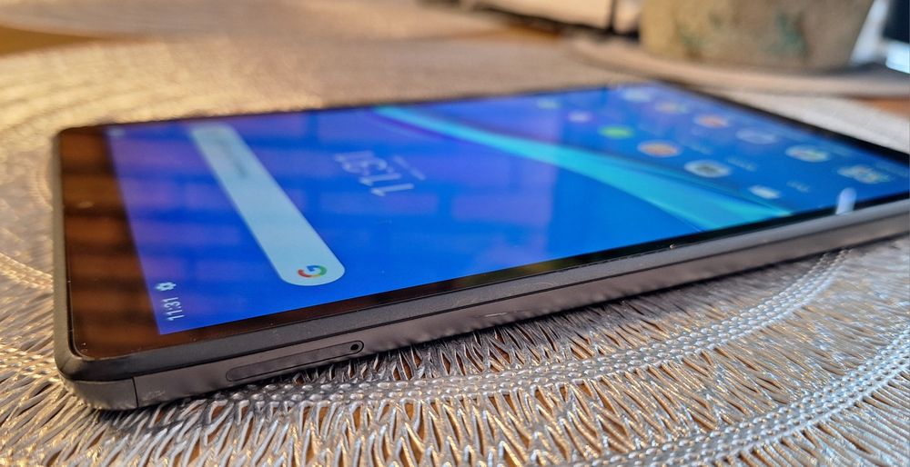 Tablet LENOVO Tab M8 TB-8505F 8" 2/32 GB Wi-Fi