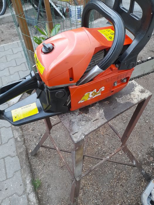 Motosserra  como nova