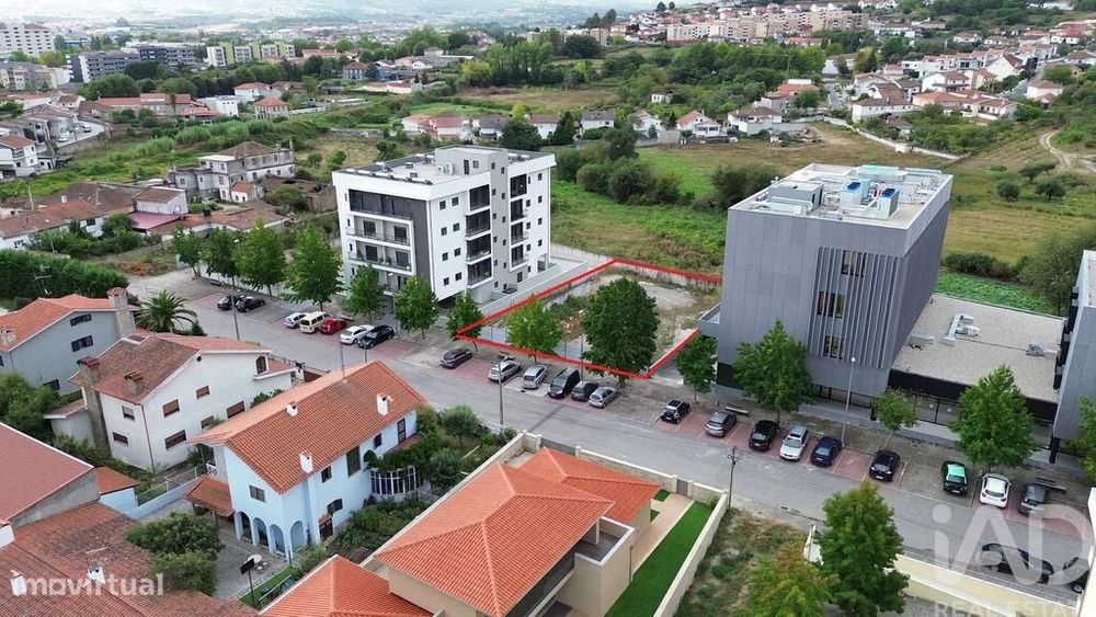 Terreno em Santa Maria Maior de 1057,00 m2