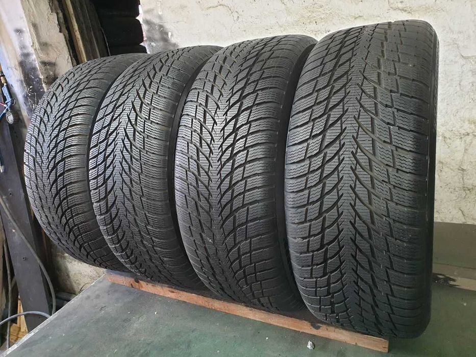 Cztery Opony zimowe 235/55R17 8,2mm Nokian WR SnowProof 2023r