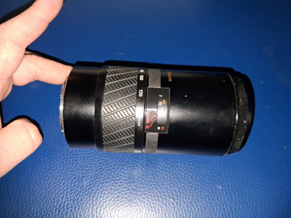Yashica AF 70-210 mm 1:4.5  58mm obiektyw fotograficzny