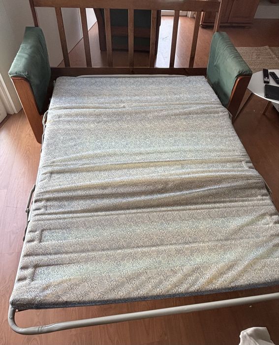 Conjunto sofás (c/ cama)