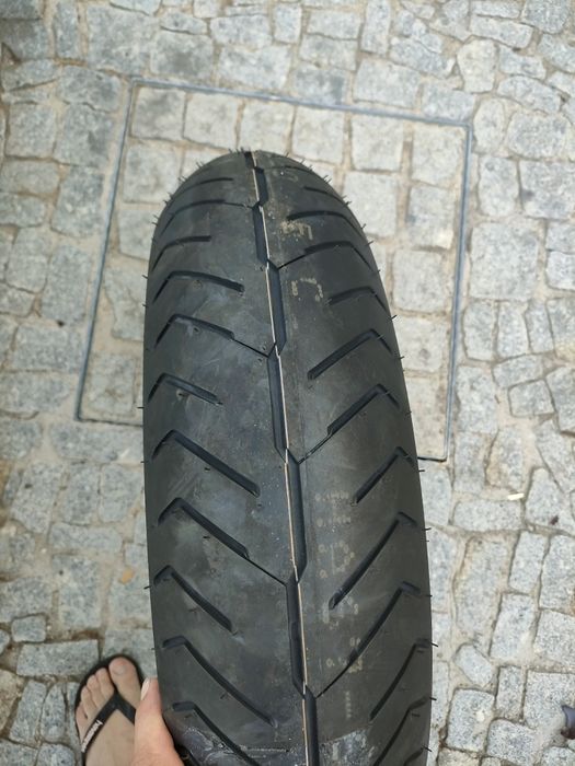 150/80R16 Bridgestone Exedra max