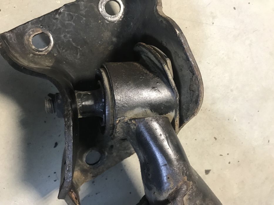 Задня балка розборка Rover 25 RGH000110 RGN000020 RGN000021