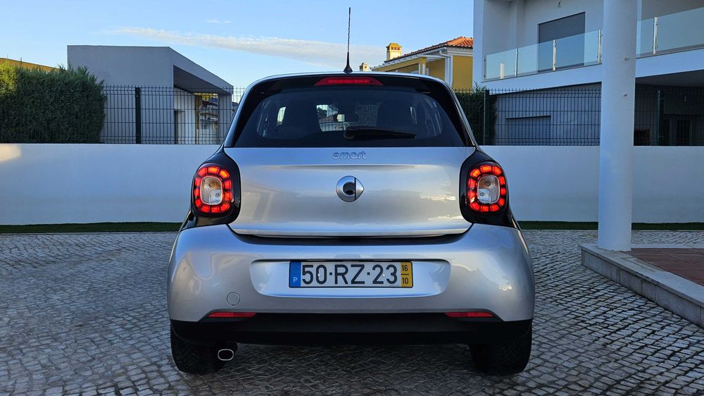 Smart Forfour PRIME 1.0 - 58mil Km - Nacional - Estofos Pele - Excelente Estado