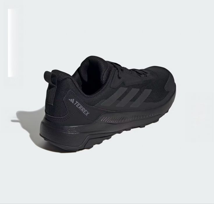 Кросівки  чоловічі Adidas terrex anylander