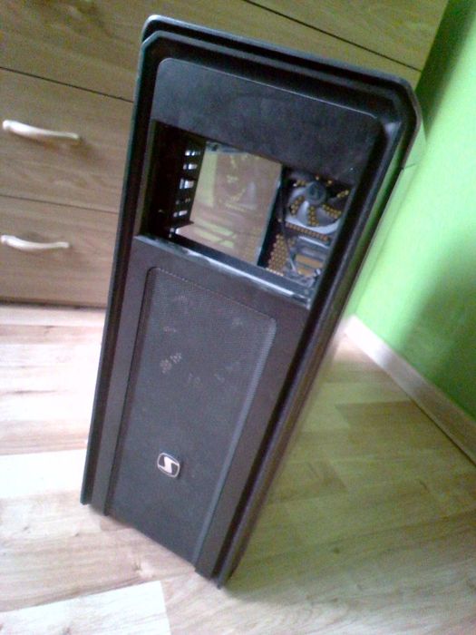 SilentiumPc Gladius M35w z oknem